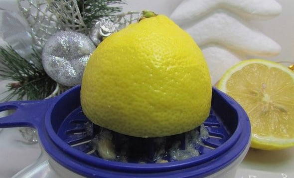 Салат с брокколи и авокадо