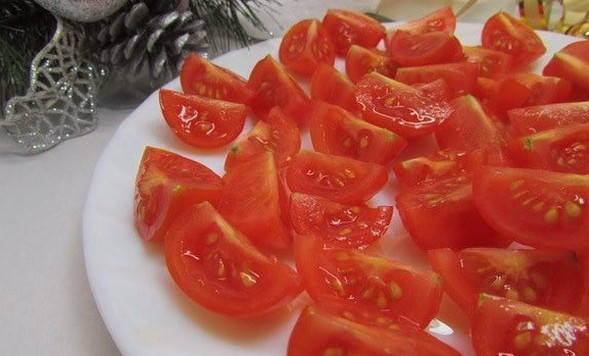 Салат с брокколи и авокадо