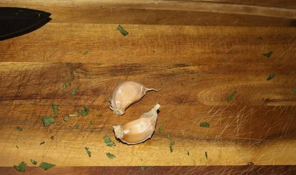 Салат с говядиной и солёными огурцами Салат с говядиной и солёными огурцами
