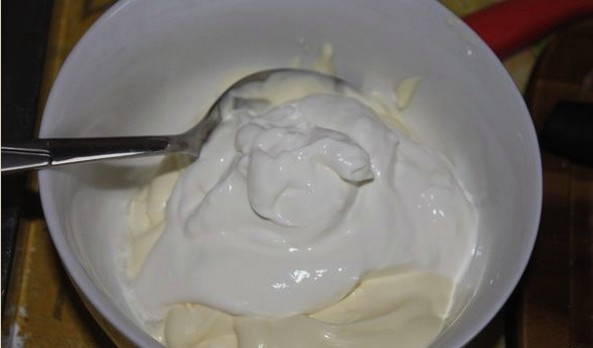 Салат с говядиной и солёными огурцами Салат с говядиной и солёными огурцами