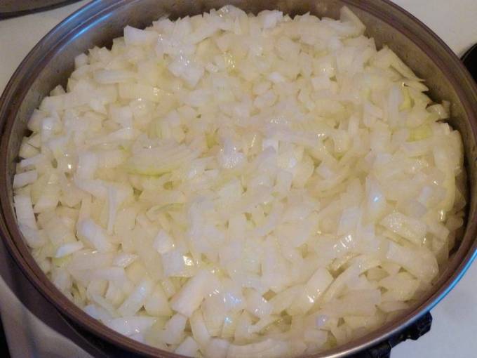 Икра из кабачков моркови и лука Икра из кабачков моркови и лука