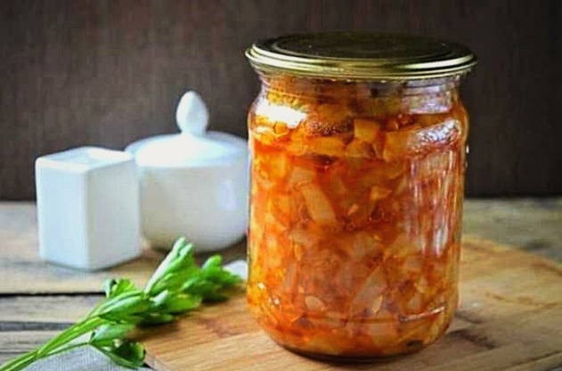 Кабачковая баклажанная икра кусочками