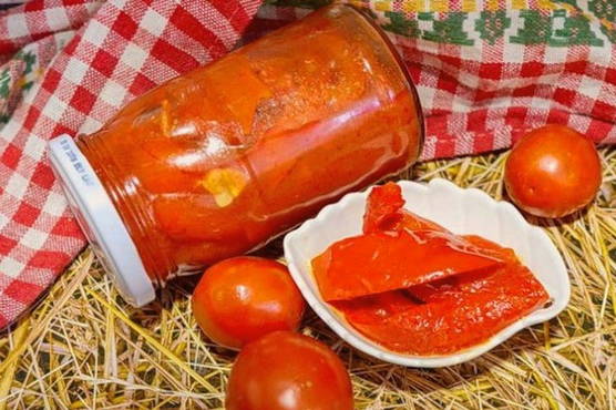 Перец, маринованный в томатном соусе