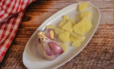 Перец, маринованный в томатном соусе Перец, маринованный в томатном соусе