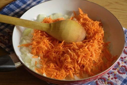 Зажарка из моркови и лука на зиму