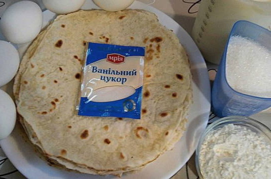 Наполеон из лаваша с заварным кремом Наполеон из лаваша с заварным кремом