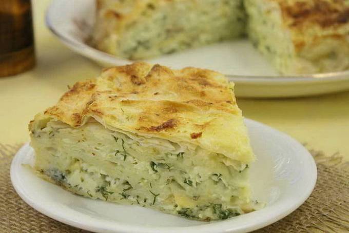 Пирог из лаваша с сыром и творогом в духовке