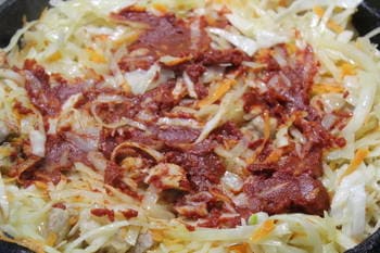 Тушеная капуста с мясом