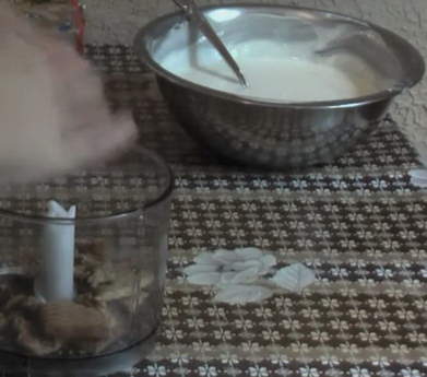 Торт из печенья без выпечки с бананом, сметаной и творогом Торт из печенья без выпечки с бананом, сметаной и творогом