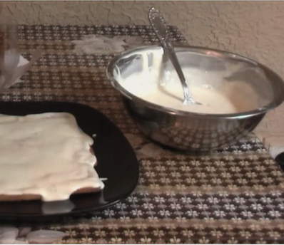 Торт из печенья без выпечки с бананом, сметаной и творогом Торт из печенья без выпечки с бананом, сметаной и творогом