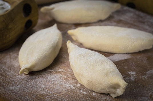 Тесто для пирожков без яиц с сухими дрожжами