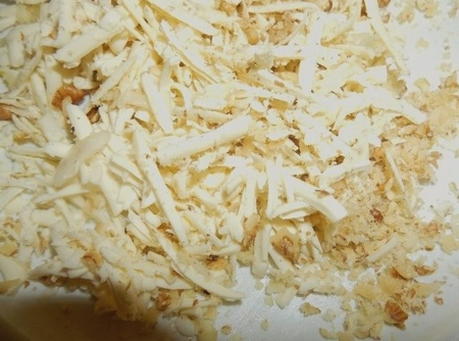 Малахитовый салат с курицей и киви