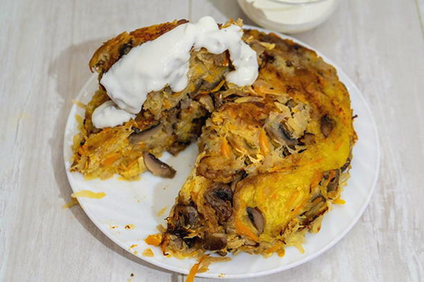 Запеканка с картошкой, курицей и грибами в мультиварке Запеканка с картошкой, курицей и грибами в мультиварке