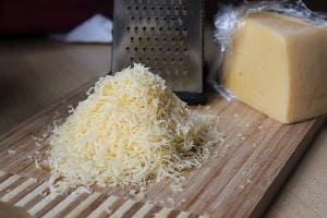 Канапе на шпажках на праздничный стол Канапе на шпажках на праздничный стол