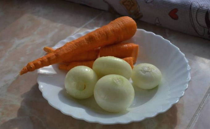 Рассольник с рисом и солеными огурцами