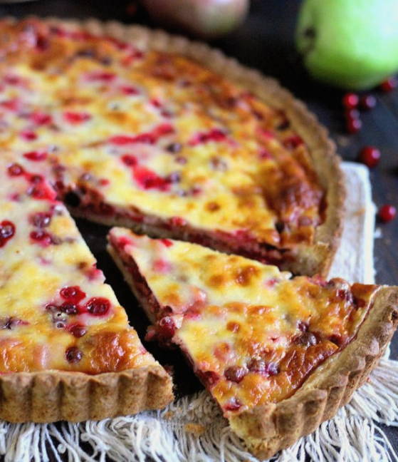 Финский пирог с брусникой