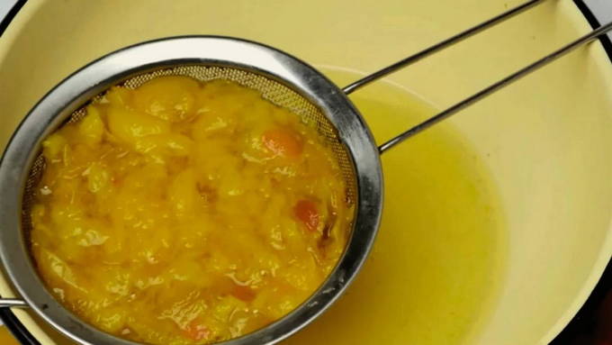 Соус из алычи к мясу на зиму очень вкусный Соус из алычи к мясу на зиму очень вкусный