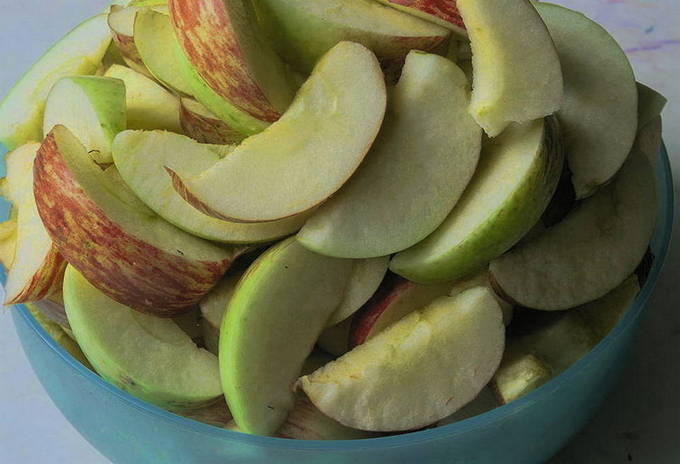 Прозрачное варенье из яблок дольками пятиминутка