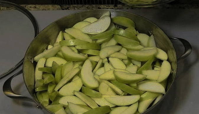 Яблочное варенье дольками с лимонной кислотой Яблочное варенье дольками с лимонной кислотой