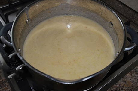 Яблочное пюре из антоновки со сливками Яблочное пюре из антоновки со сливками