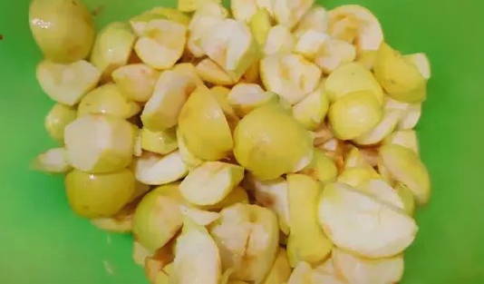 Джем из ранеток с корицей Джем из ранеток с корицей