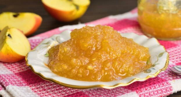 Яблочное пюре через мясорубку на зиму