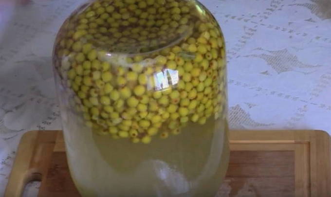 Компот из облепихи на 2-литровую банку на зиму