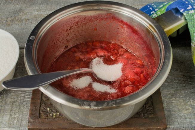 Джем из лесной земляники на зиму Джем из лесной земляники на зиму