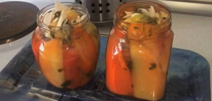 Маринованный болгарский перец с маслом, сахаром и уксусом на зиму Маринованный болгарский перец с маслом, сахаром и уксусом на зиму