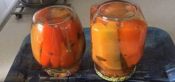 Маринованный болгарский перец с маслом, сахаром и уксусом на зиму Маринованный болгарский перец с маслом, сахаром и уксусом на зиму