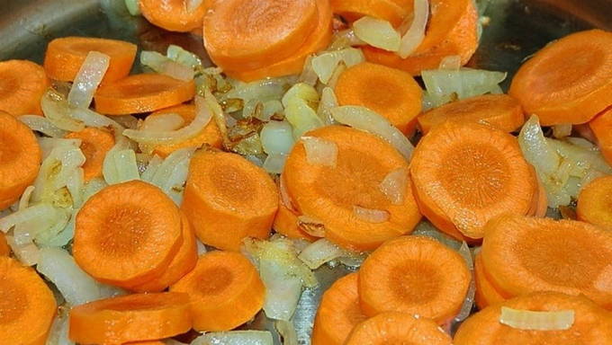 Гречка по-купечески на сковороде Гречка по-купечески на сковороде