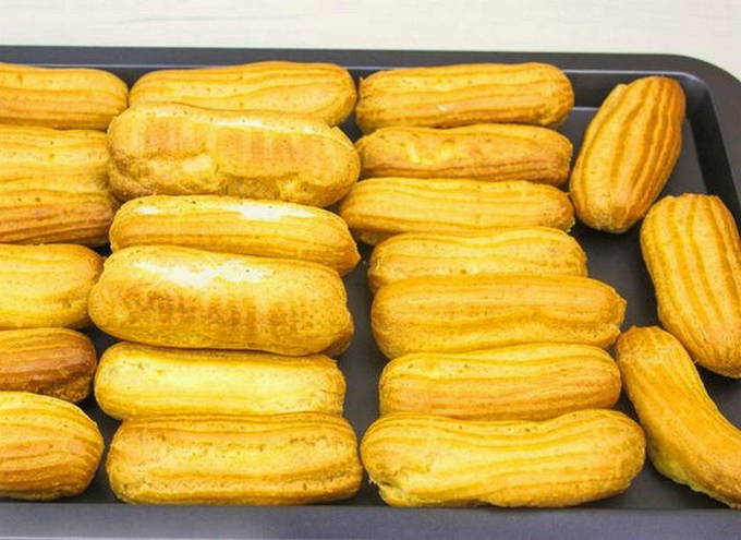 Эклеры с масляным кремом Эклеры с масляным кремом