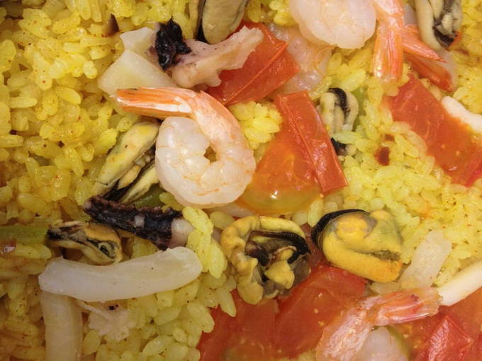 Паэлья с морепродуктами классическая Паэлья с морепродуктами классическая