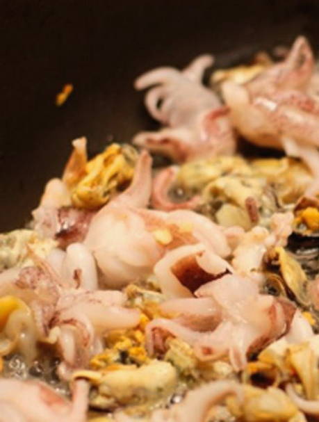 Паэлья с морепродуктами классическая Паэлья с морепродуктами классическая