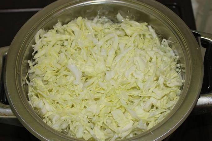 Бигус из свежей капусты с мясом Бигус из свежей капусты с мясом
