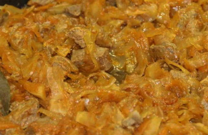 Капуста, тушенная классическая