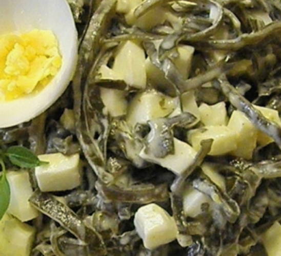 Салат из морской капусты с яйцом Салат из морской капусты с яйцом
