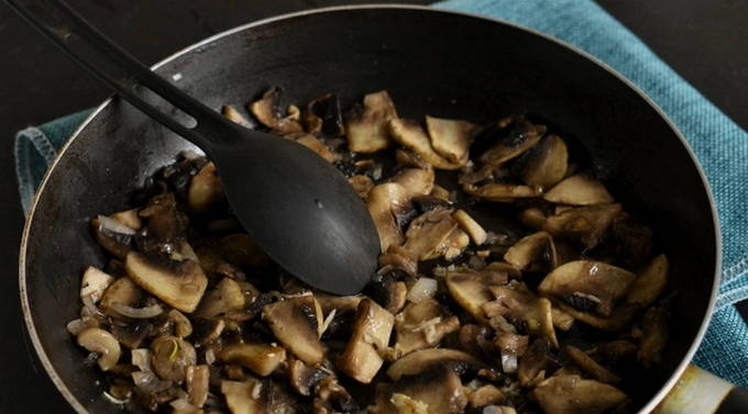 Мясные пальчики из свинины с начинкой Мясные пальчики из свинины с начинкой