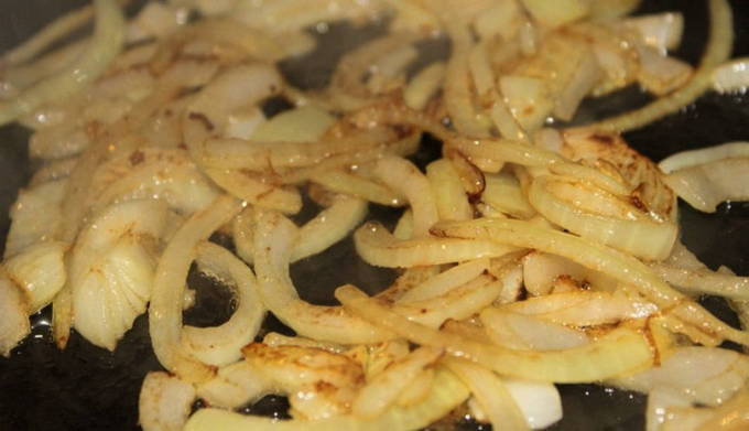Фетучини с курицей и грибами в сливочном соусе Фетучини с курицей и грибами в сливочном соусе