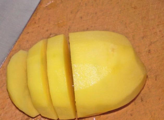 Картофель в беконе в духовке