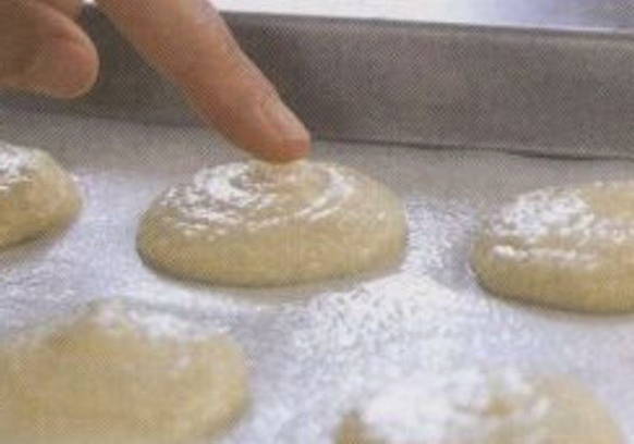 Макаруны из миндальной муки в домашних условиях Макаруны из миндальной муки в домашних условиях