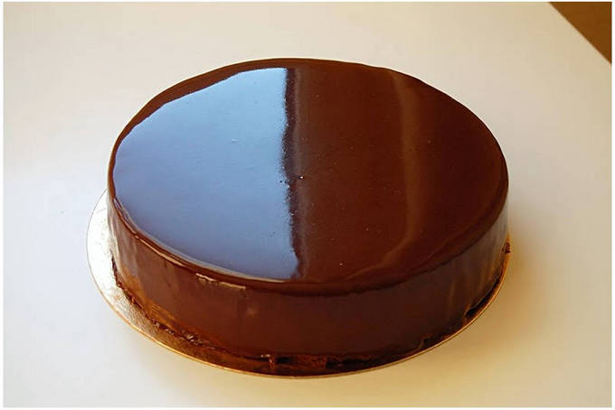 Муссовый торт с зеркальной глазурью