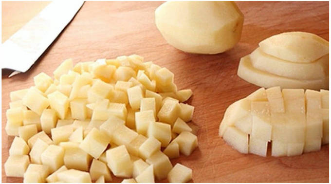 Суп с копчёной курицей и плавленым сыром