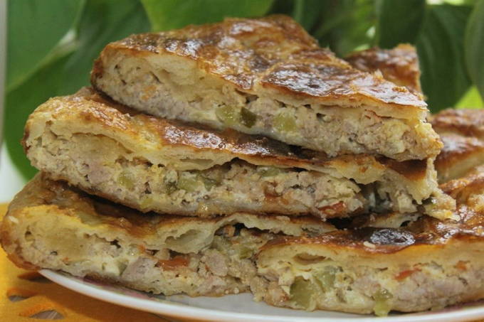 Пирог с рыбной консервой и рисом Пирог с рыбной консервой и рисом