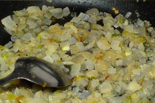 Пирог с рыбной консервой и рисом Пирог с рыбной консервой и рисом