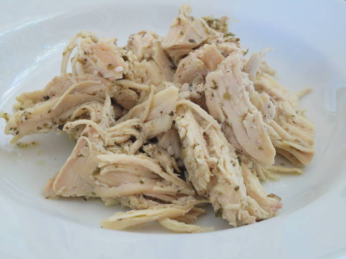 Суп с рисом и картофелем и курицей Суп с рисом и картофелем и курицей