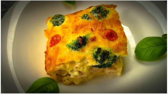 Запеканка с курицей и брокколи в духовке
