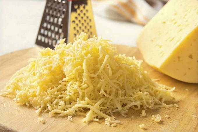 Пельмени с сыром и майонезом в духовке Пельмени с сыром и майонезом в духовке