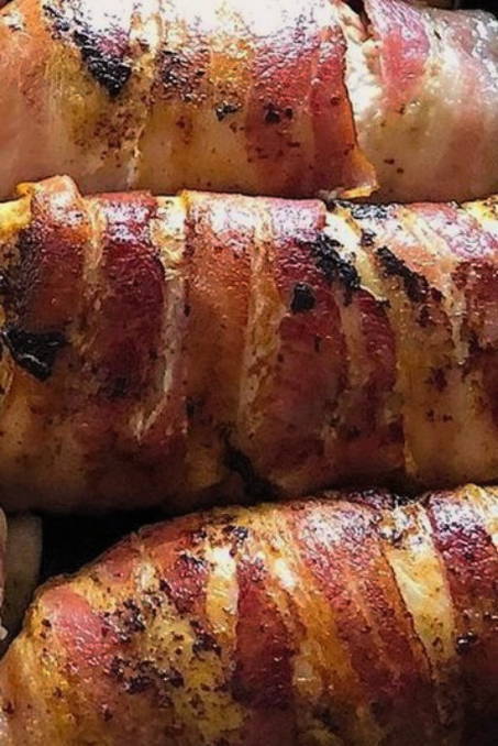 Рулетики из куриной грудки с беконом Рулетики из куриной грудки с беконом