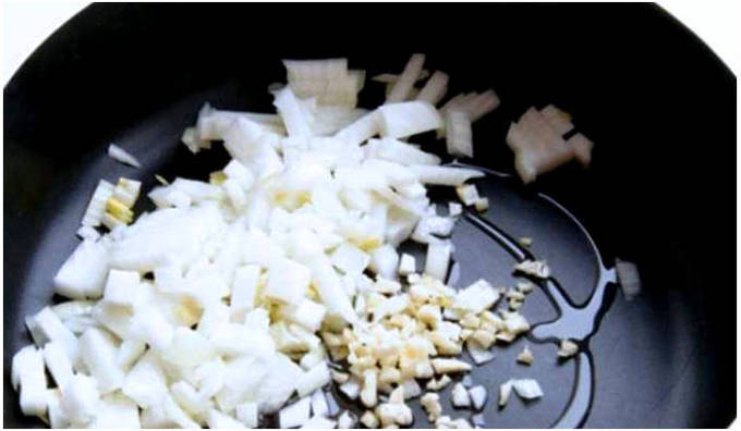 Колдуны из картофеля с фаршем на сковороде Колдуны из картофеля с фаршем на сковороде